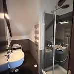 Unonoveuno Luxury * Neapel