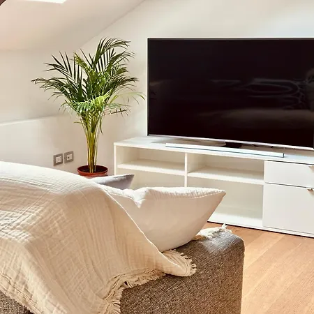 Unonoveuno Luxury *